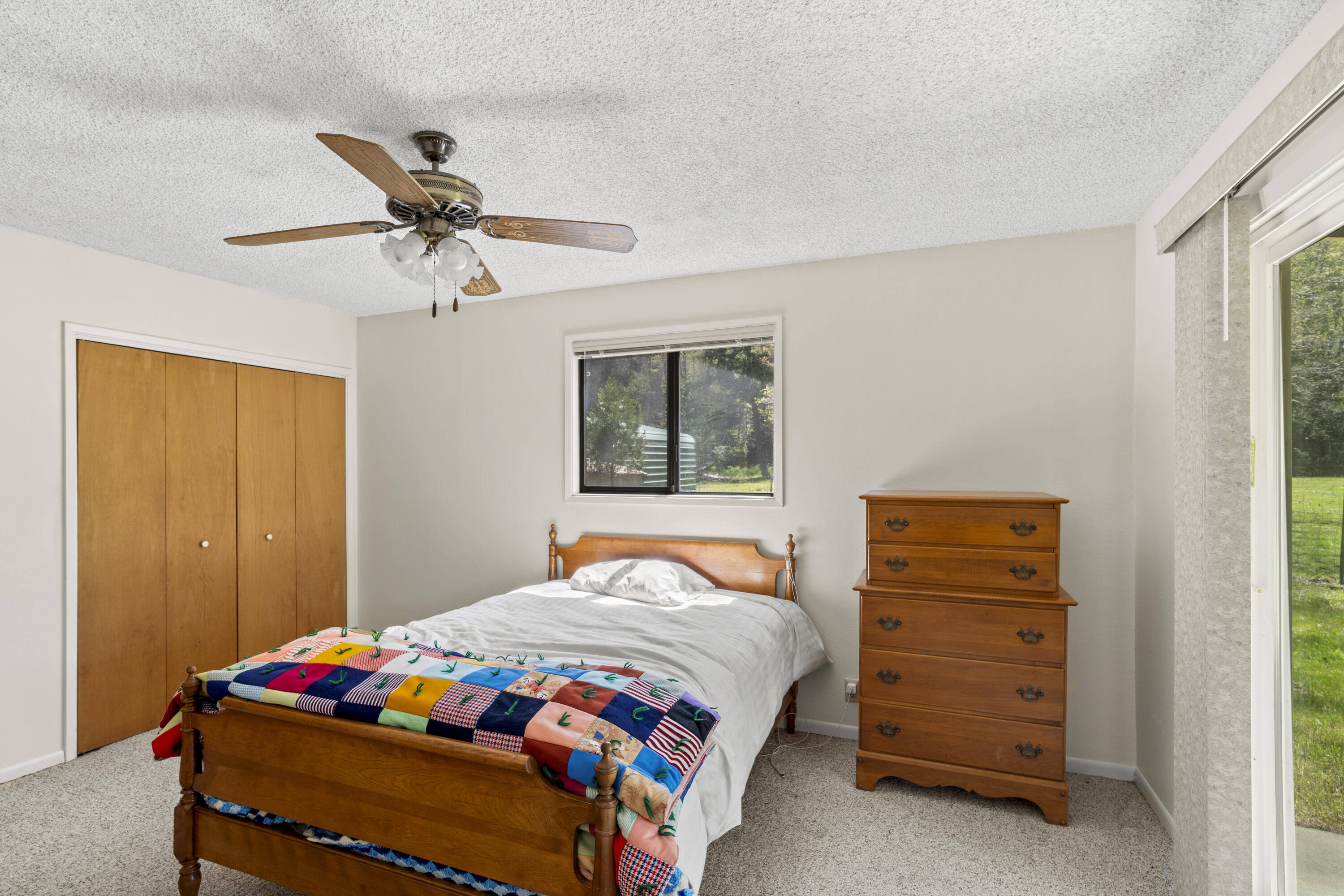 2800 Cedar Flat Road Williams, OR 97544 - Photo 21 of 48 Master Bedroom