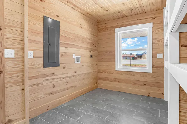 $399,900 | 498 Alabama Street, Crestview, FL 32536