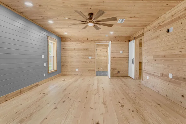 $399,900 | 498 Alabama Street, Crestview, FL 32536