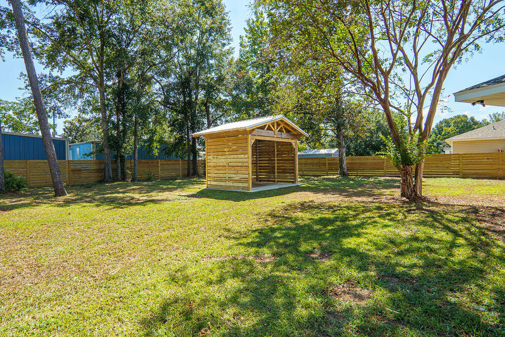 498 Alabama Street Crestview, FL 32536 - Photo 33 of 37 JD-31