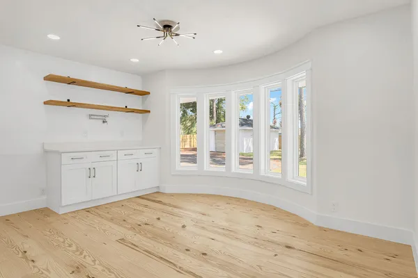 $399,900 | 498 Alabama Street, Crestview, FL 32536