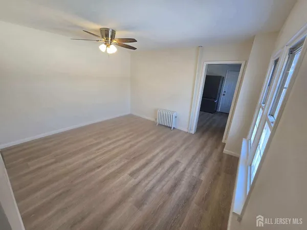 $2,500 | 635 Linden Avenue, Woodbridge, NJ 07095