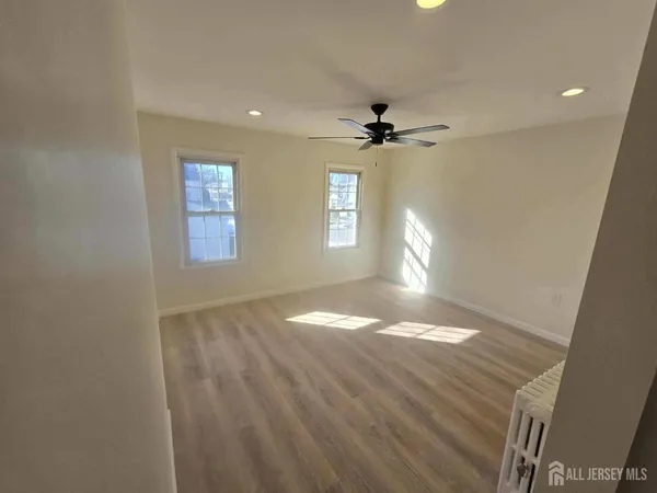 $2,500 | 635 Linden Avenue, Woodbridge, NJ 07095