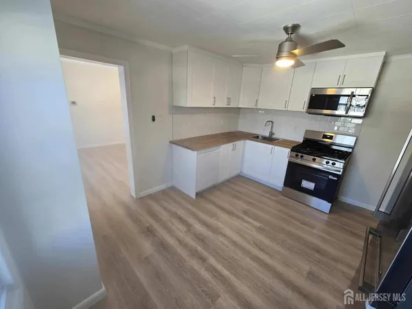 $2,500 | 635 Linden Avenue, Woodbridge, NJ 07095