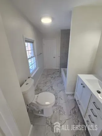 $2,500 | 635 Linden Avenue, Woodbridge, NJ 07095