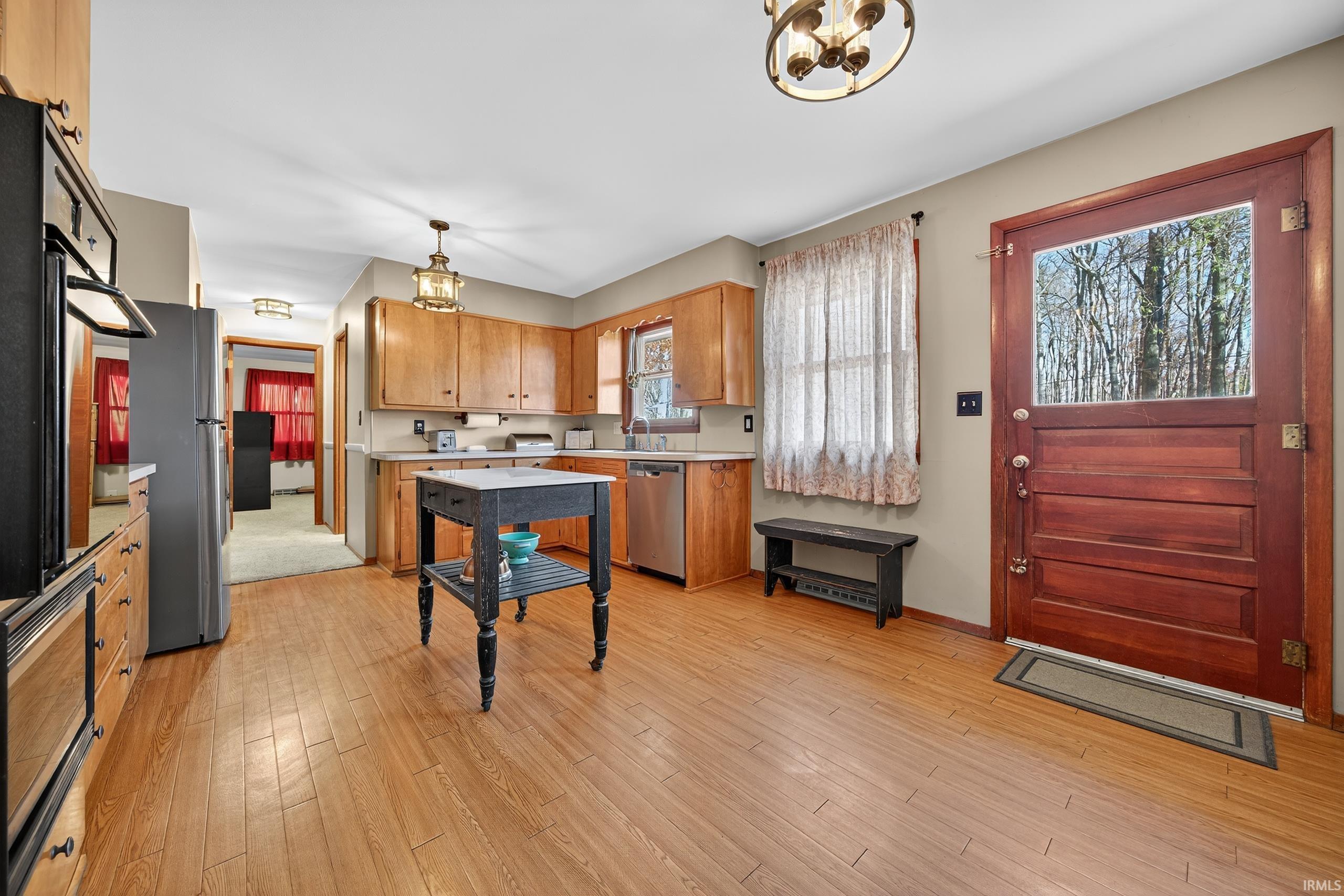 1004 Timbercrest Drive Logansport, IN 46947 - Photo 12 of 28