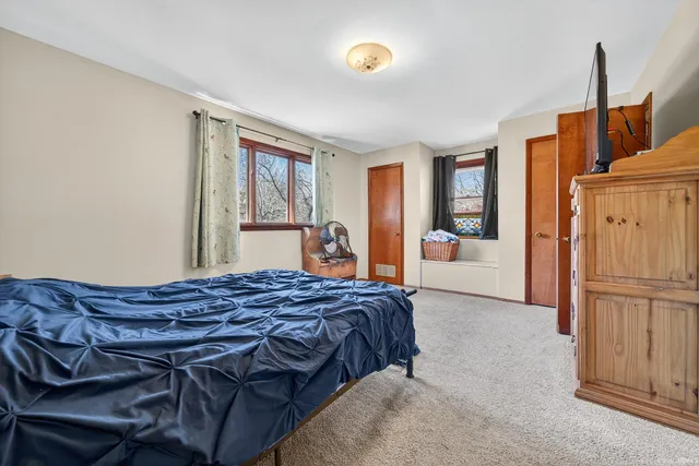 $252,000 | 1004 Timbercrest Drive, Logansport, IN 46947