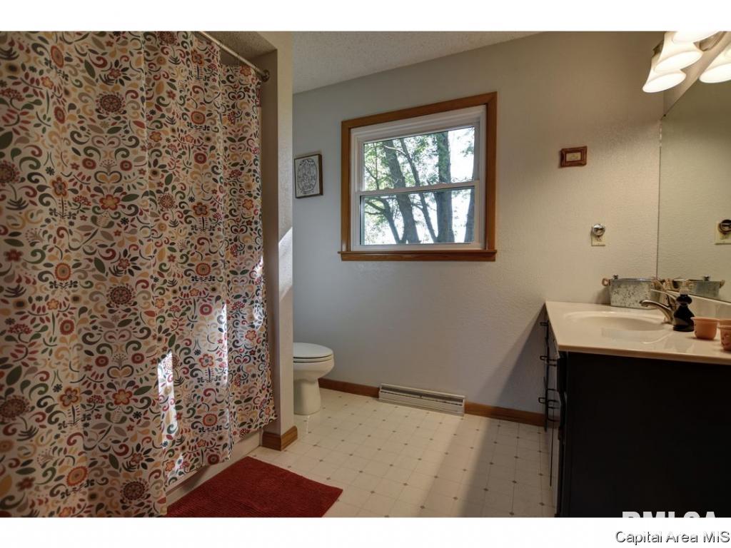 104 Maple Lane Rochester, IL 62563 - Photo 24 of 36