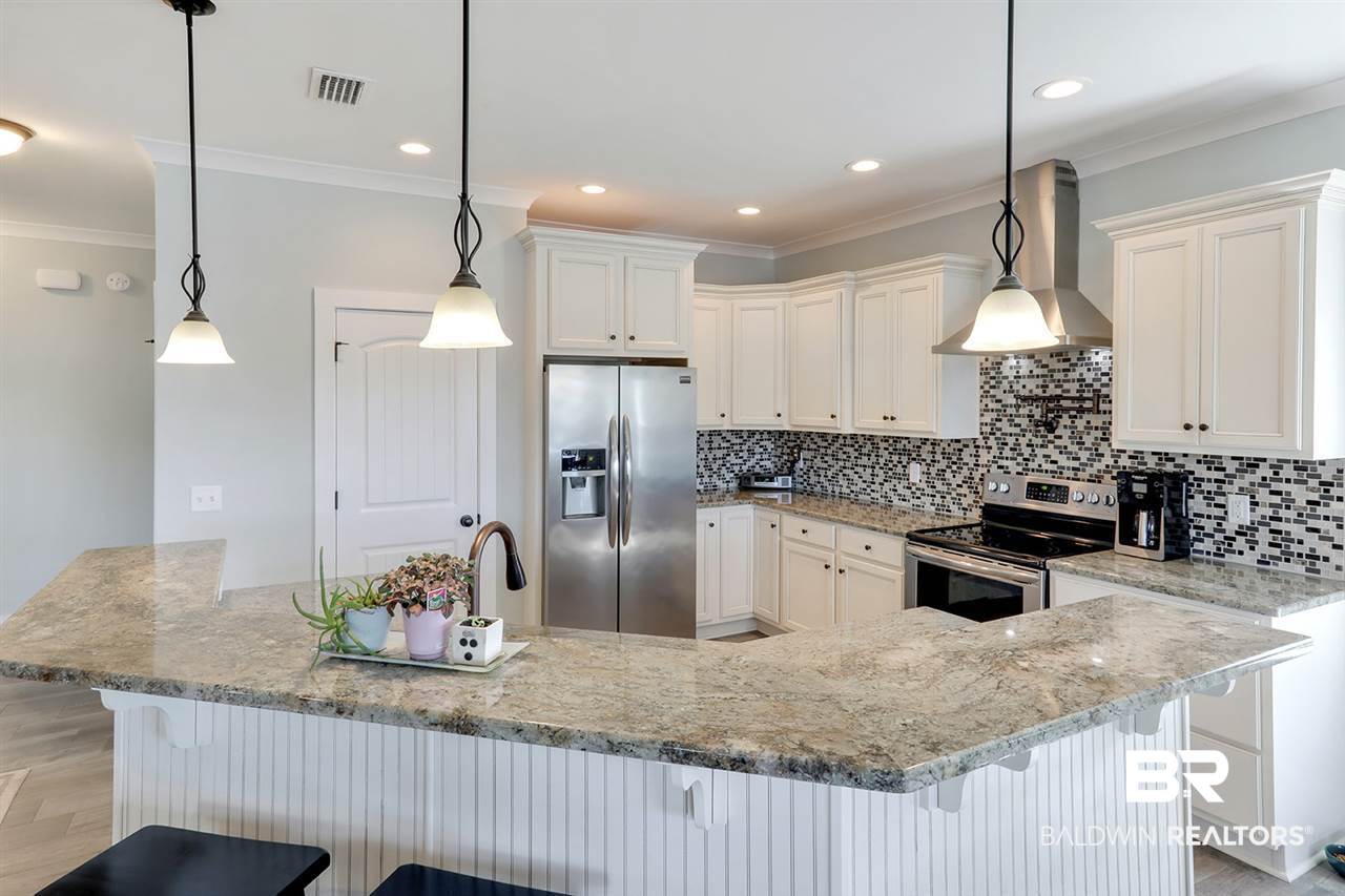 14355 Riverside Drive Foley, AL 36535 - Photo 8 of 14 Kitchen