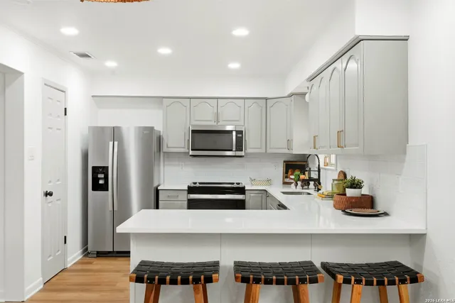 $339,900 | 1522 Devin Drive, New Braunfels, TX 78130