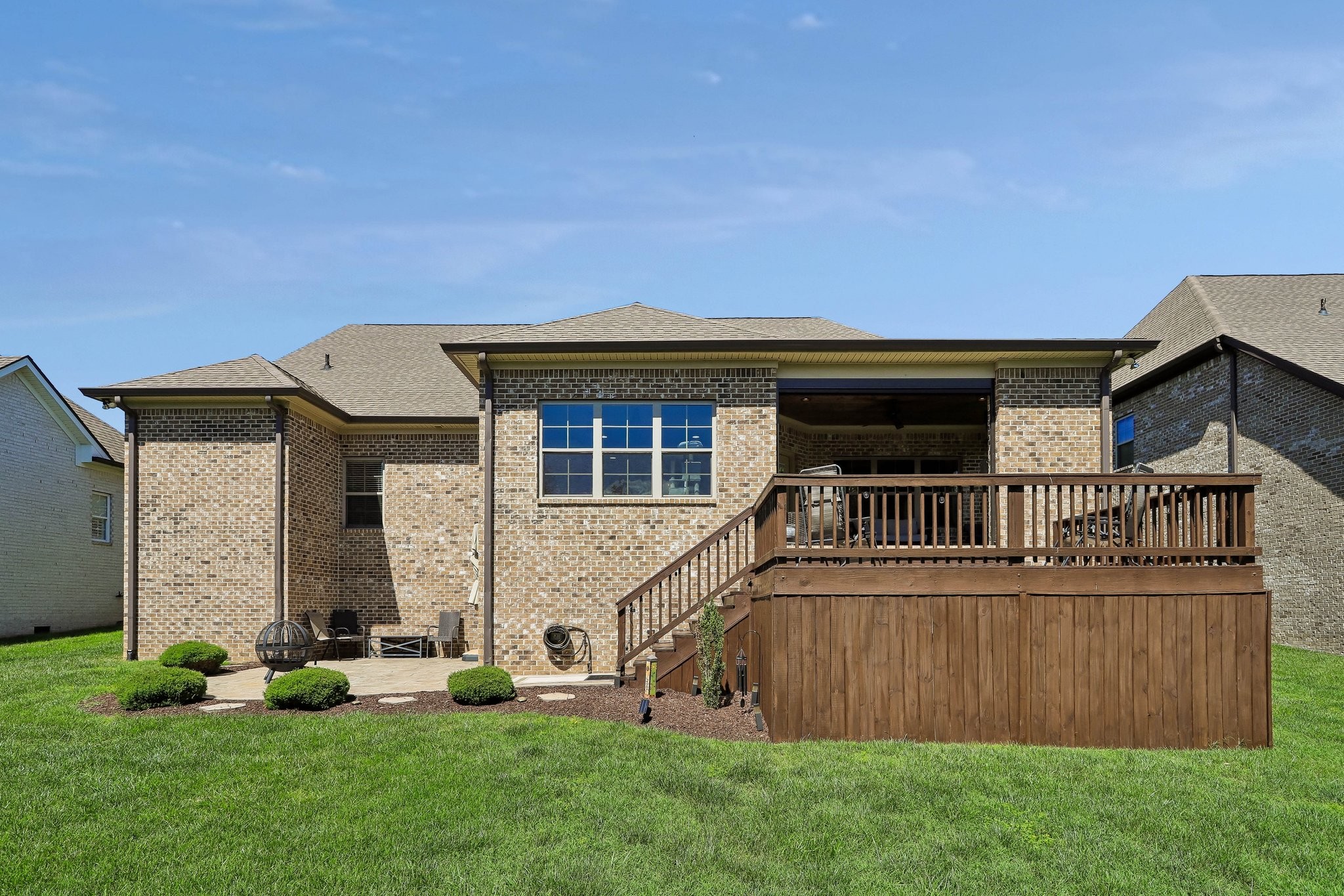 1006 Alpaca Drive Spring Hill, TN 37174 - Photo 32 of 32 front view of a house with a yard