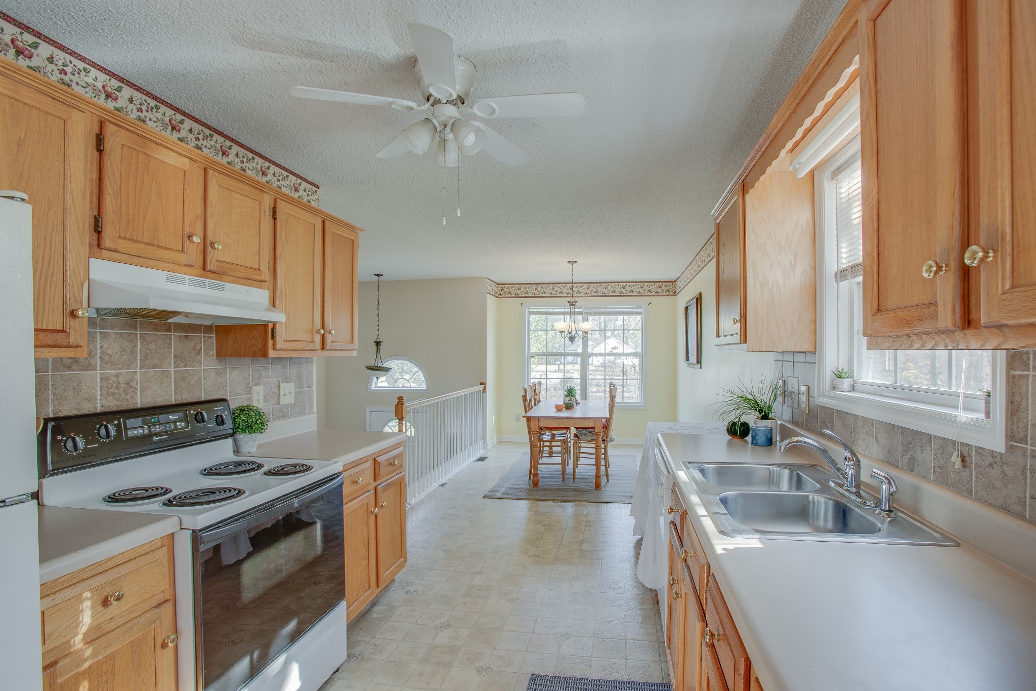 2416 Spring Ln Spring Hill Spring Hill, TN 37174 - Photo 10 of 28 Gallery Image 10