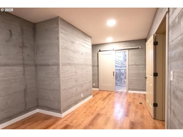 a picture of a city view