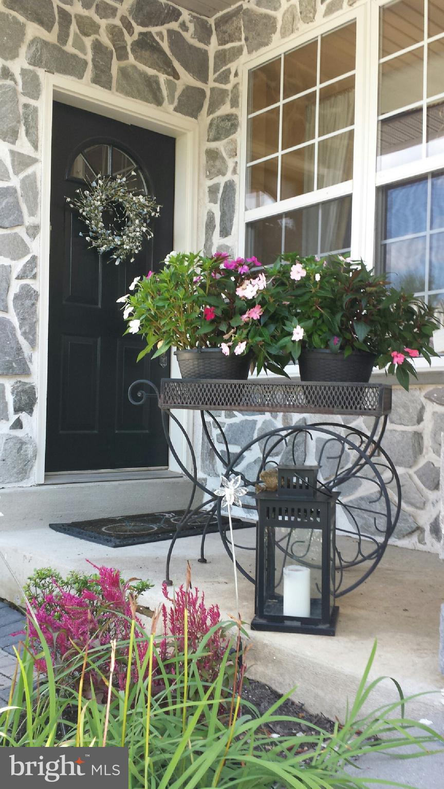 1143 Brian's Way Wayne, PA 19087 - Photo 1 of 26 Gallery Image 1
