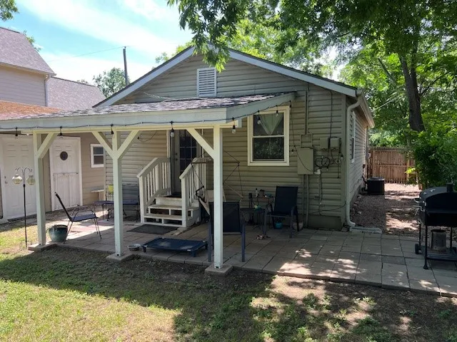 a view of a storage & utility room