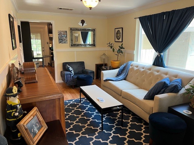 1505 Maple Street Georgetown, TX 78626 - Photo 4 of 20 a living room with furniture and a fireplace