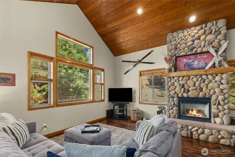 $845,000 | 84 Wintergreen Lane, Ronald, WA 98940