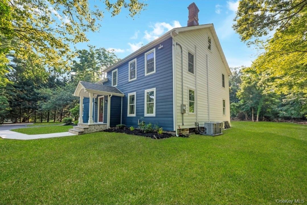 30 New Mill Road Smithtown, NY 11787 - Photo 4 of 49