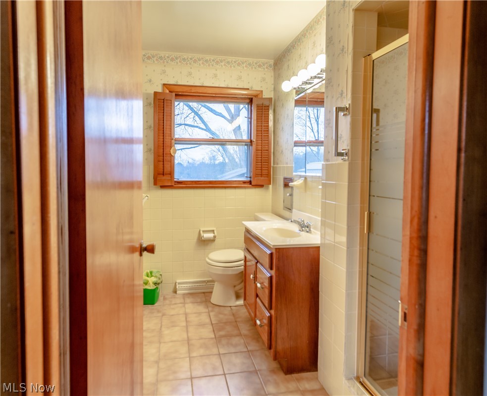 115 Lester Road New Franklin, OH 44319 - Photo 11 of 15 primary bathroom
