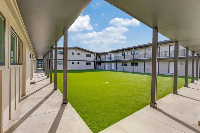 $1,475 | 5917 Gaston Avenue, Unit 115, Dallas, TX 75214