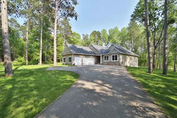 $799,900 | 23904 Summer Haven Lane, Nisswa, MN 56468