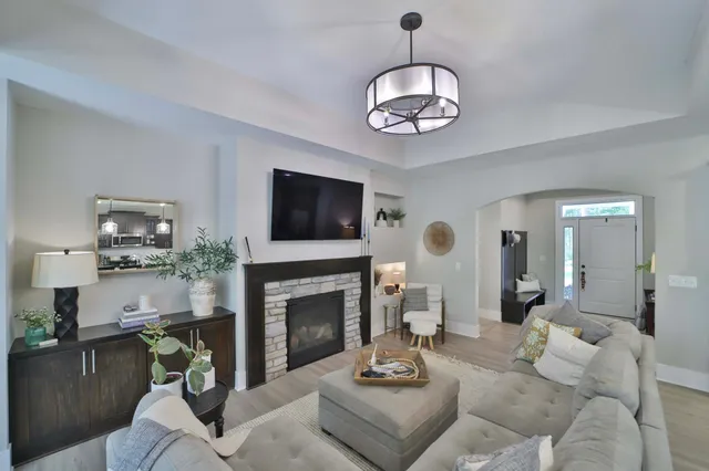 $799,900 | 23904 Summer Haven Lane, Nisswa, MN 56468