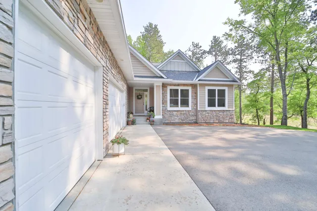 $799,900 | 23904 Summer Haven Lane, Nisswa, MN 56468