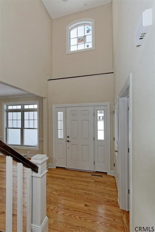 26 Charterpoint Road Colonie, NY 12189 - Photo 2 of 24 Photo 2