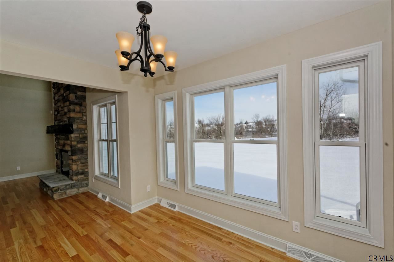 26 Charterpoint Road Colonie, NY 12189 - Photo 10 of 24 Photo 10