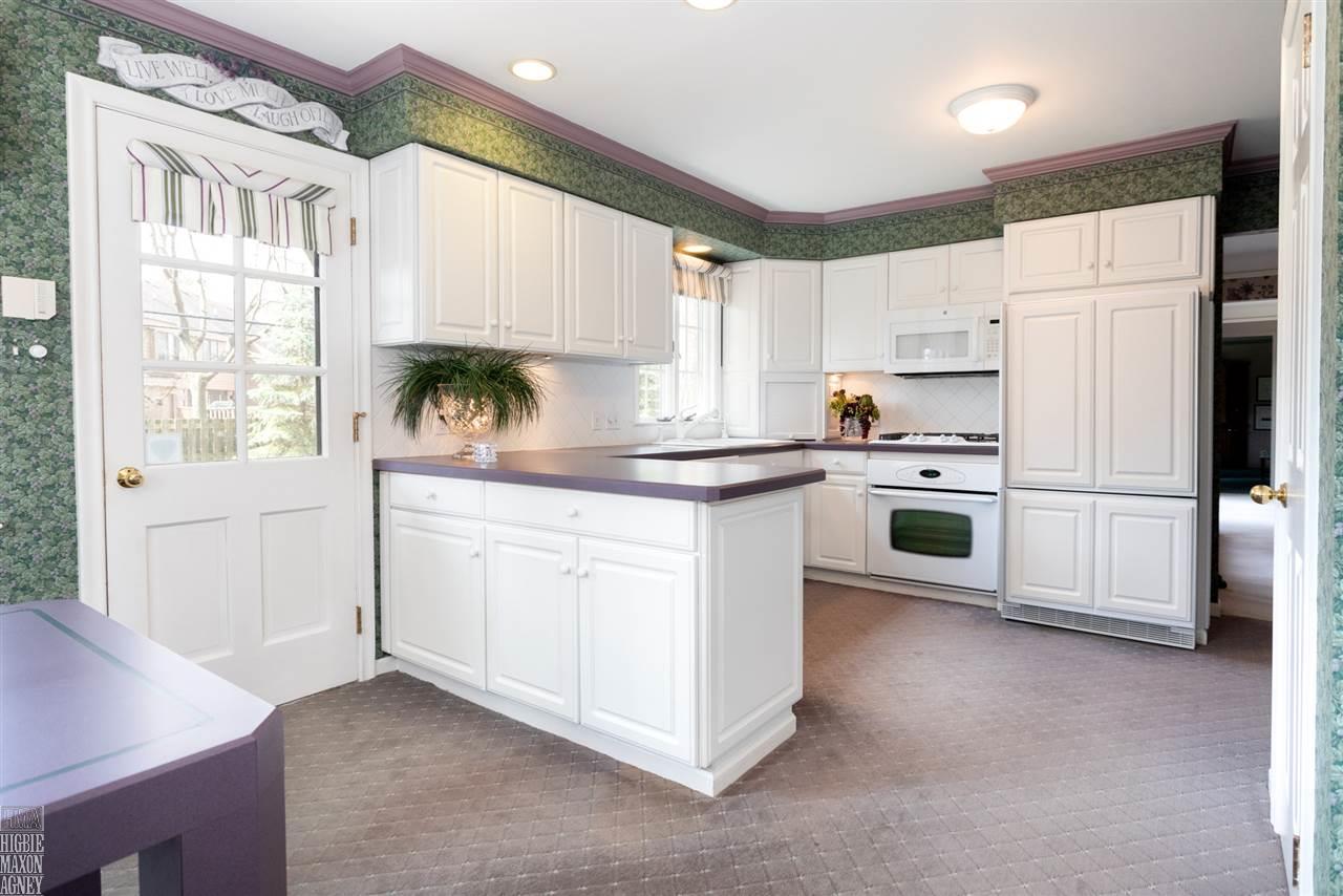 79 Hawthorne Road Grosse Pointe Shores, MI 48236 - Photo 5 of 27