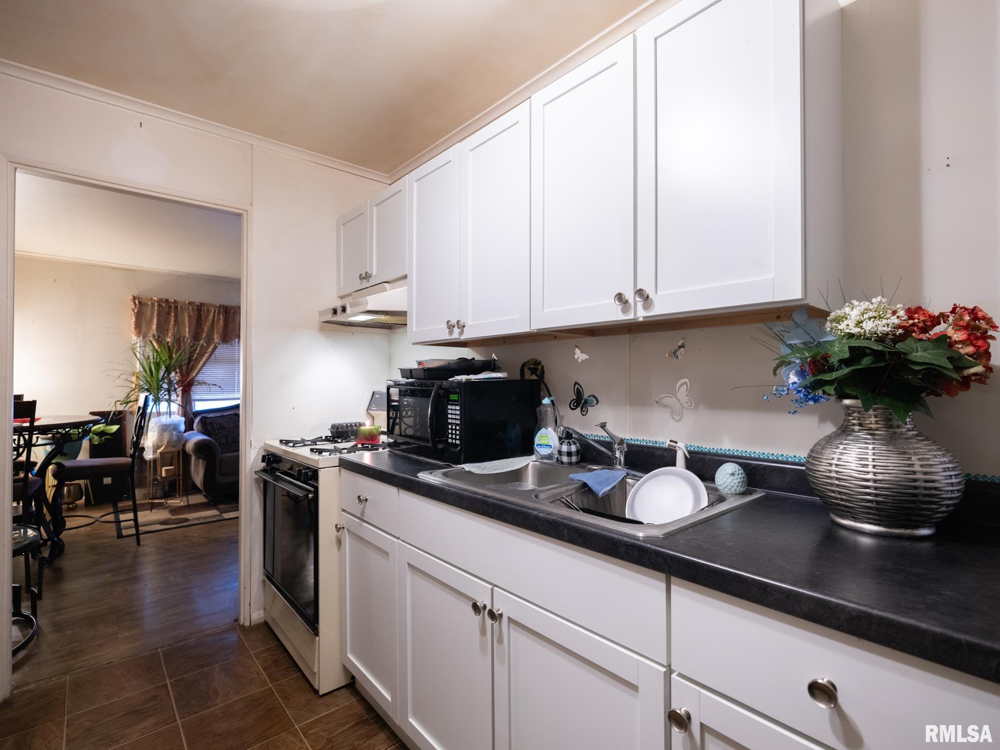 3214 West Proctor Place Peoria, IL 61605 - Photo 14 of 26