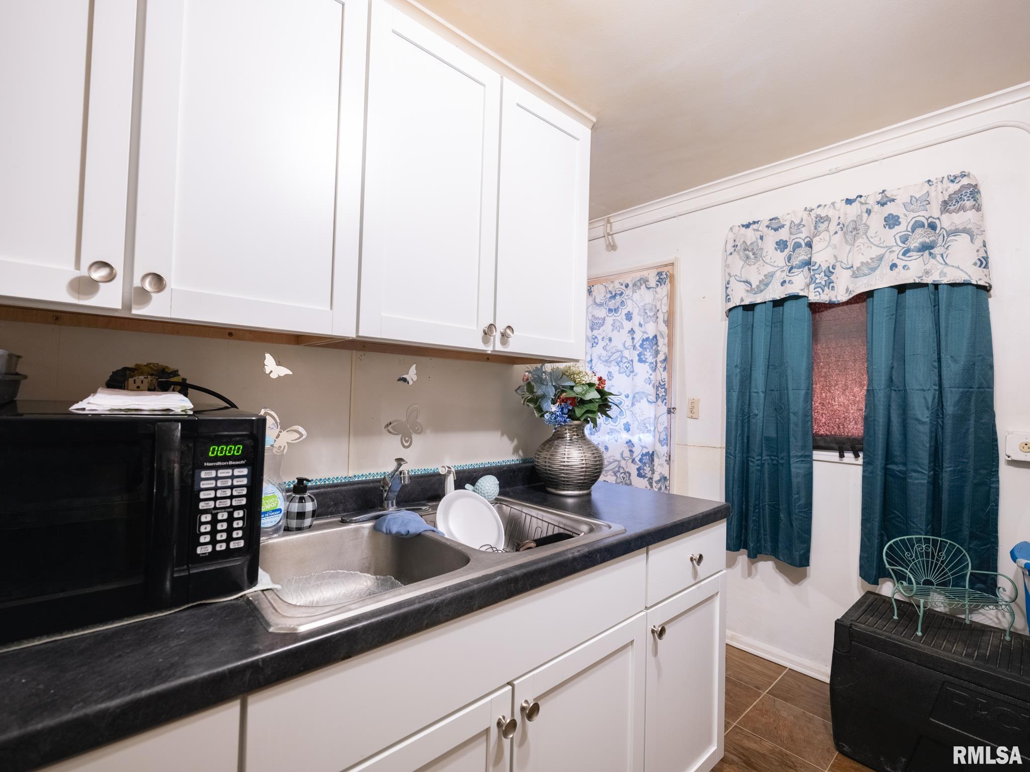 3214 West Proctor Place Peoria, IL 61605 - Photo 15 of 26