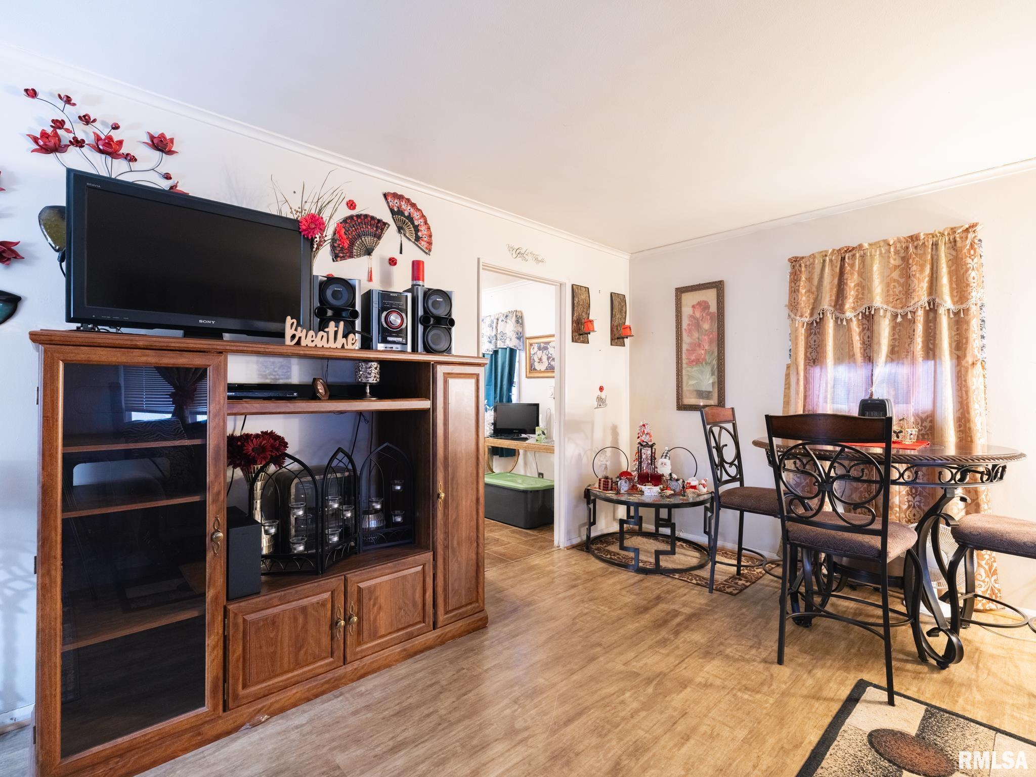 3214 West Proctor Place Peoria, IL 61605 - Photo 10 of 26