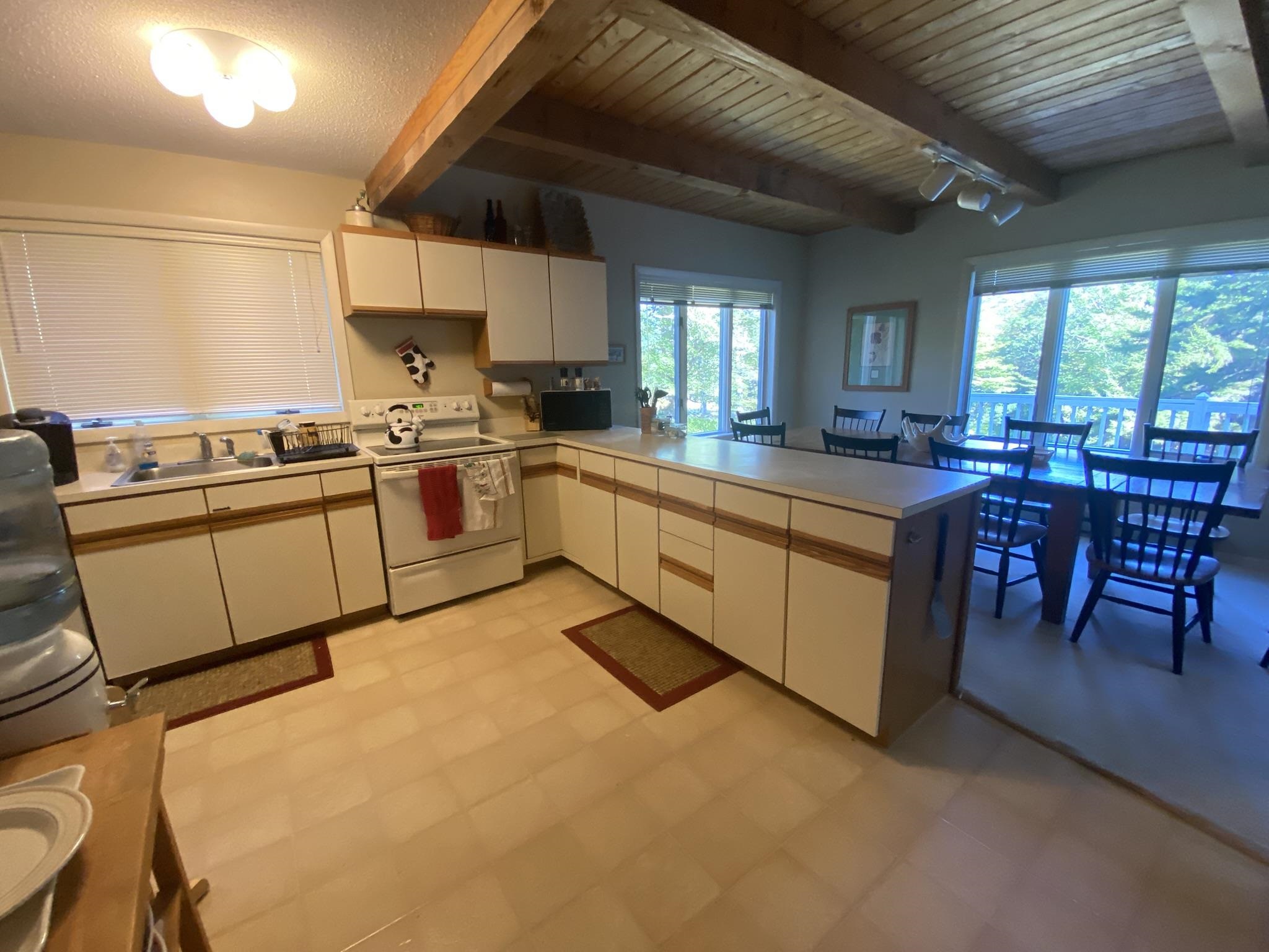 1587 Upper Holbrook Road Jacksonville, VT 05342 - Photo 14 of 43