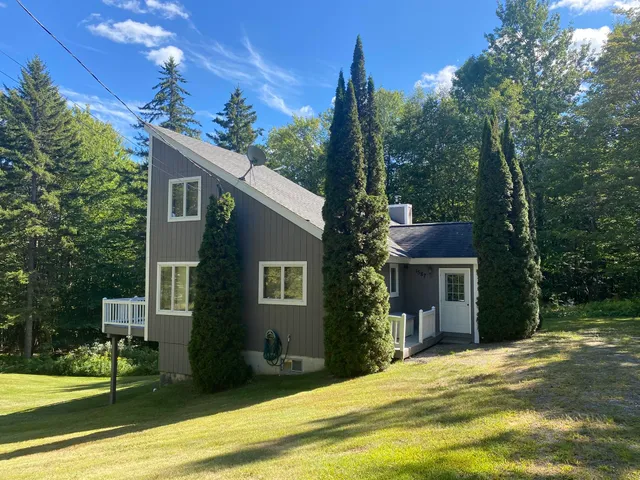 $445,000 | 1587 Upper Holbrook Road, Jacksonville, VT 05342