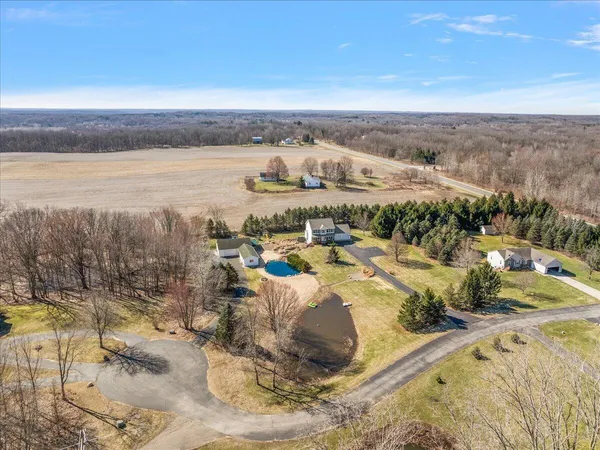 $599,900 | 12880 Jordan Meadows Northeast, Lowell, MI 49331