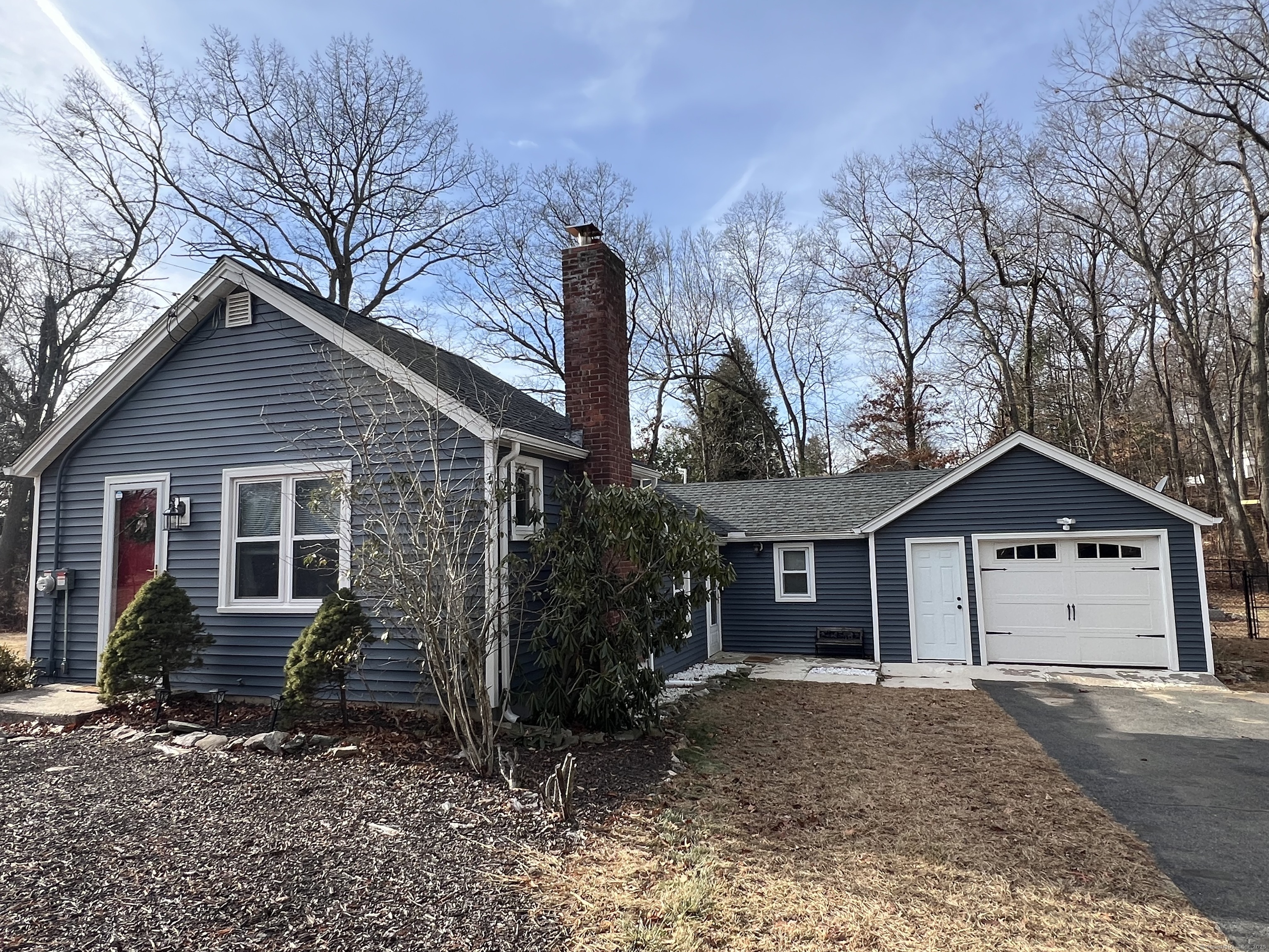 173 Round Hill Road Bristol, CT 06010 - Photo 1 of 1