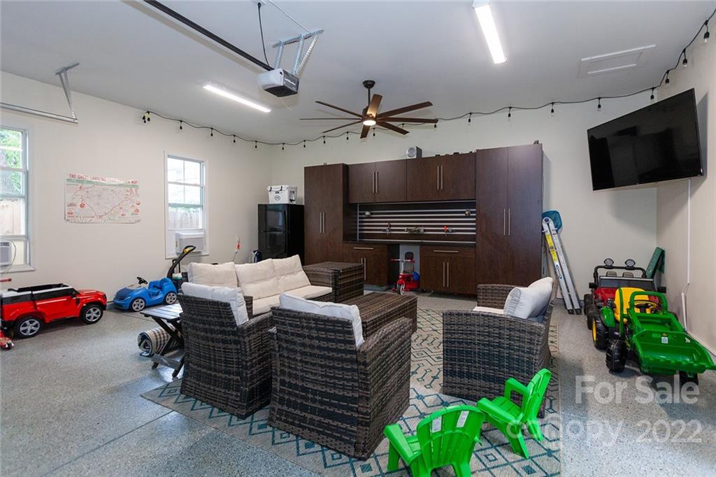 1912 Truman Road Charlotte, NC 28205 - Photo 42 of 43 Gallery Image 42