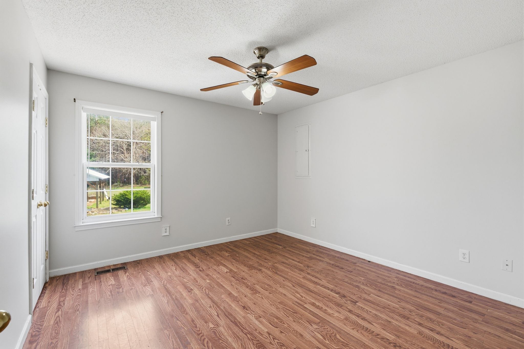 2950 Womble Ridge Road Ethridge, TN 38456 - Photo 16 of 30