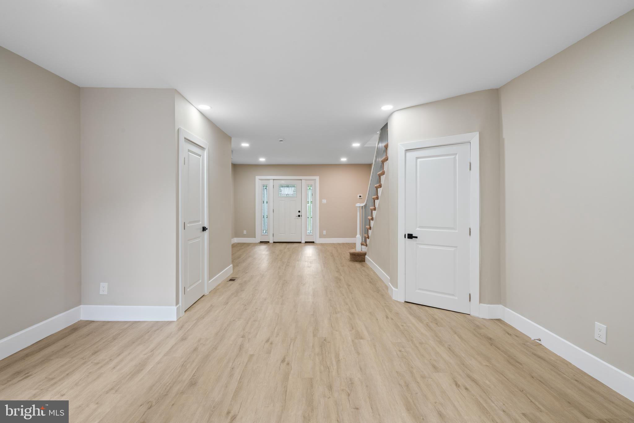 340 Vernon Road Philadelphia, PA 19119 - Photo 16 of 39 Dining area