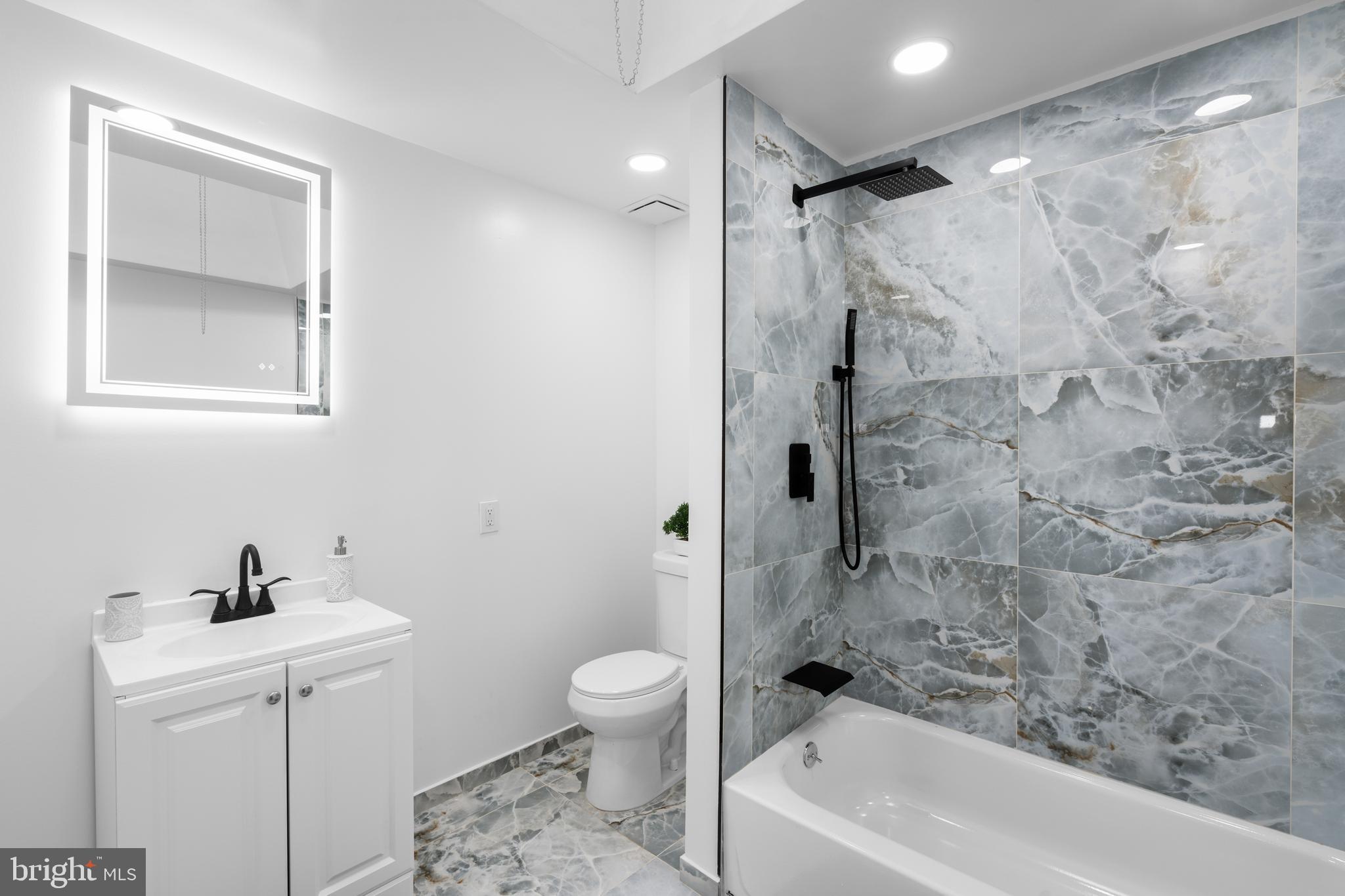 340 Vernon Road Philadelphia, PA 19119 - Photo 20 of 39 Hallway bathroom upstairs