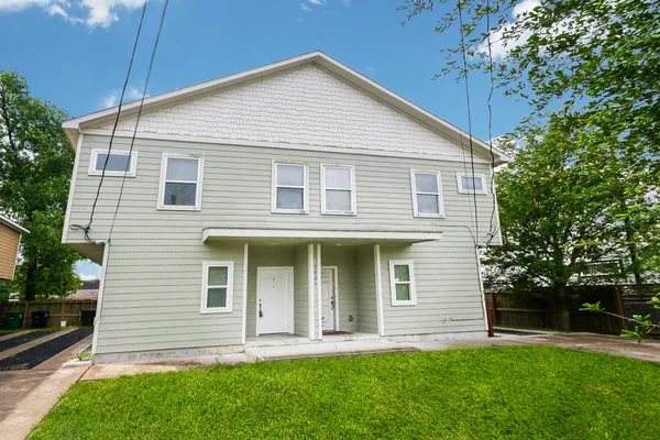 $1,699 | 2407 Ferguson Way, Houston, TX 77088