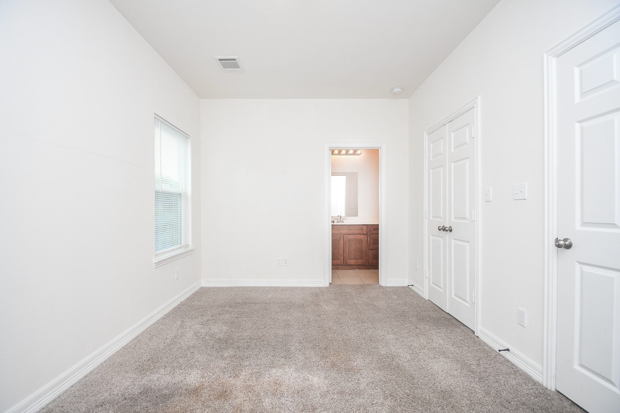 2407 Ferguson Way, Unit 1 Houston, TX 77088 - Photo 18 of 20 Secondary Bedroom