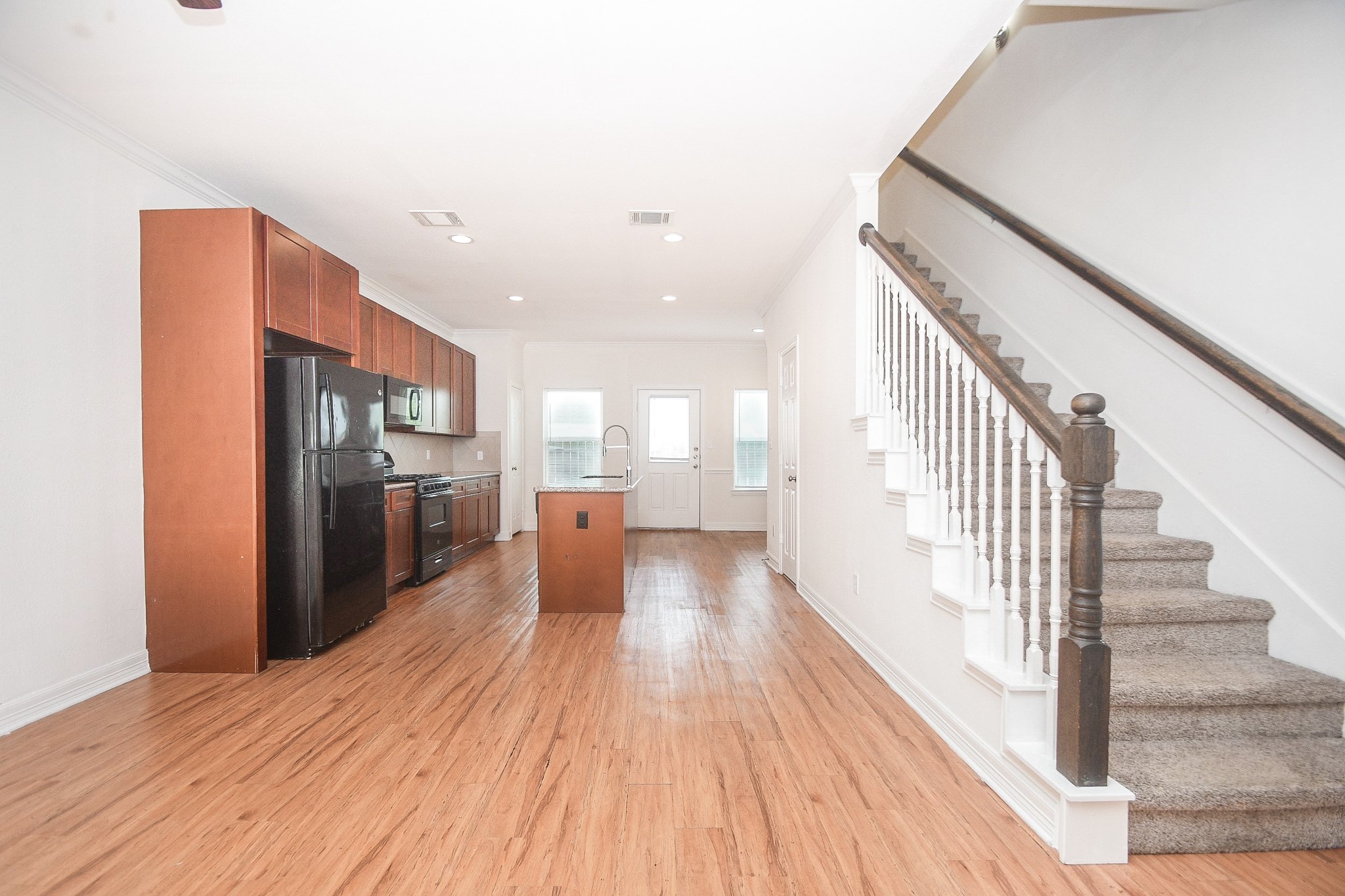 2407 Ferguson Way, Unit 1 Houston, TX 77088 - Photo 3 of 20 Open Concept