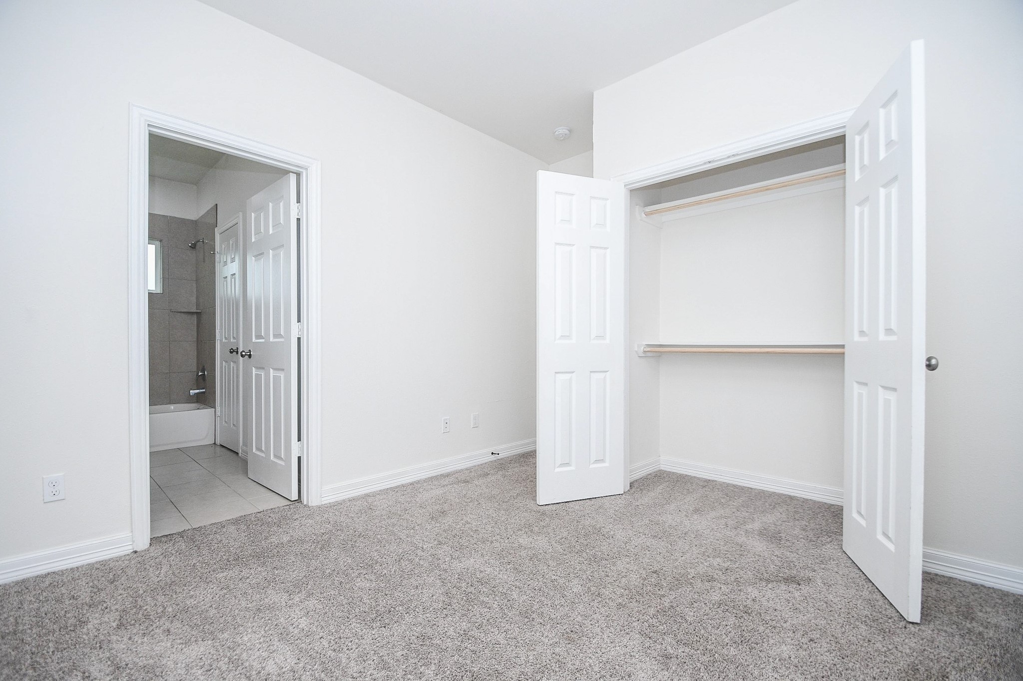 2407 Ferguson Way, Unit 1 Houston, TX 77088 - Photo 10 of 20 Master Bedroom