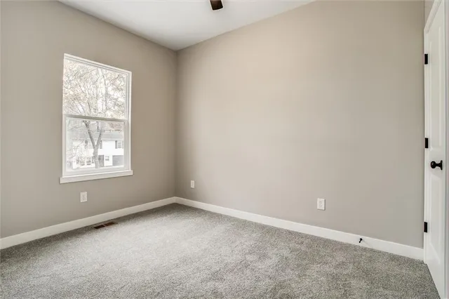 $335,000 | 1104 Northeast Columbus Street, Lee's Summit, MO 64086