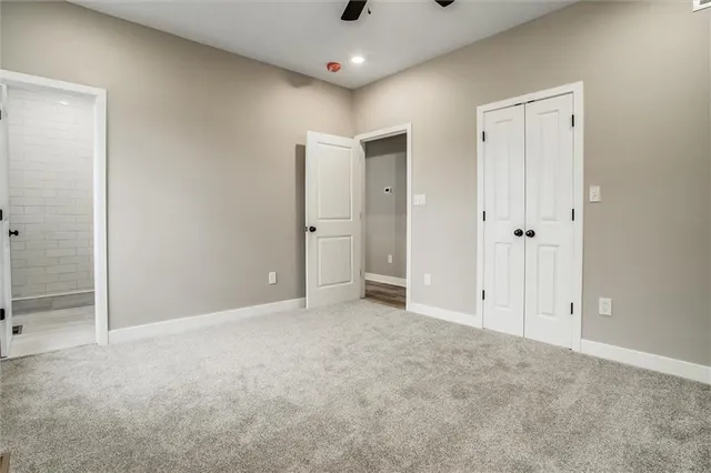 $335,000 | 1104 Northeast Columbus Street, Lee's Summit, MO 64086