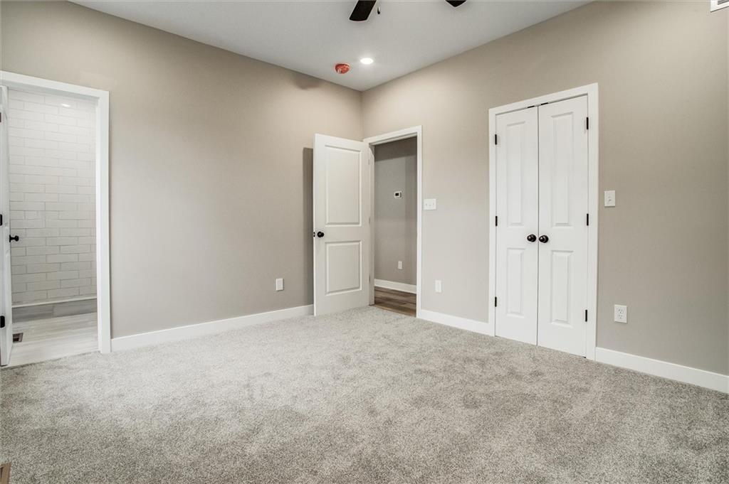 1104 Northeast Columbus Street Lee's Summit, MO 64086 - Photo 17 of 28