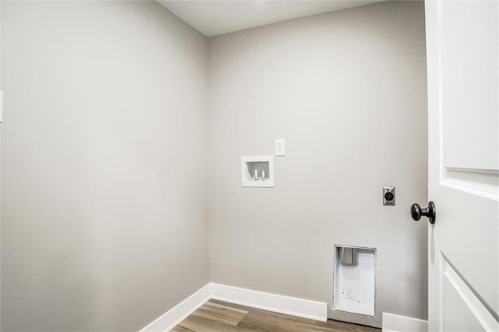 1104 Northeast Columbus Street Lee's Summit, MO 64086 - Photo 20 of 28