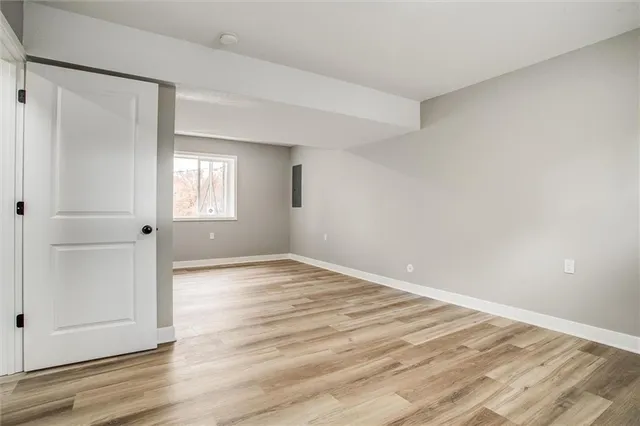 $335,000 | 1104 Northeast Columbus Street, Lee's Summit, MO 64086